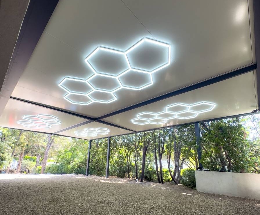 éclaire en nid d'abeille pour les carport en aluminium à toit plat