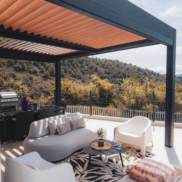 pergola bioclimatique en bois