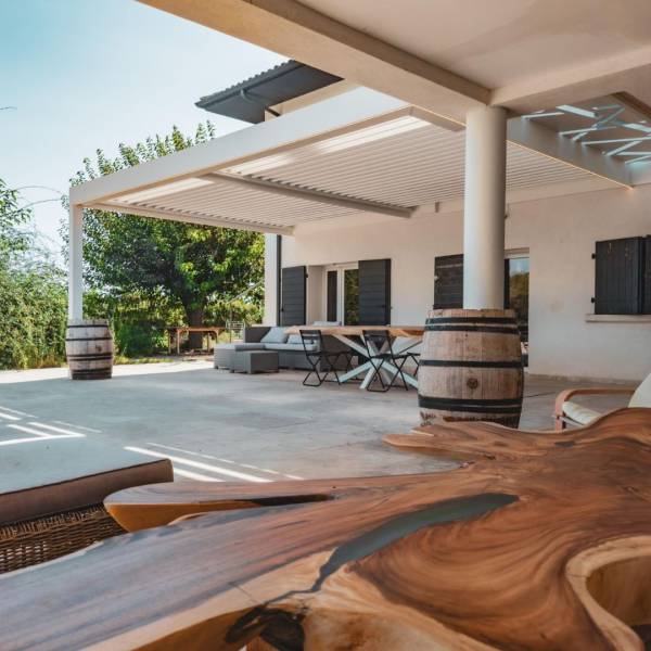 pergola bioclimatique cauchy design